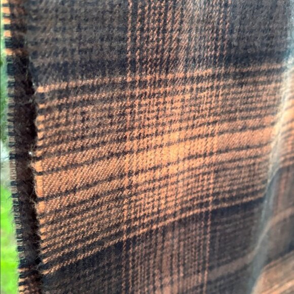 [New] British Luxury Hand-loomed 100% Cashmere Brown & Black Plaid Neck Scarf - Picture 5 of 7